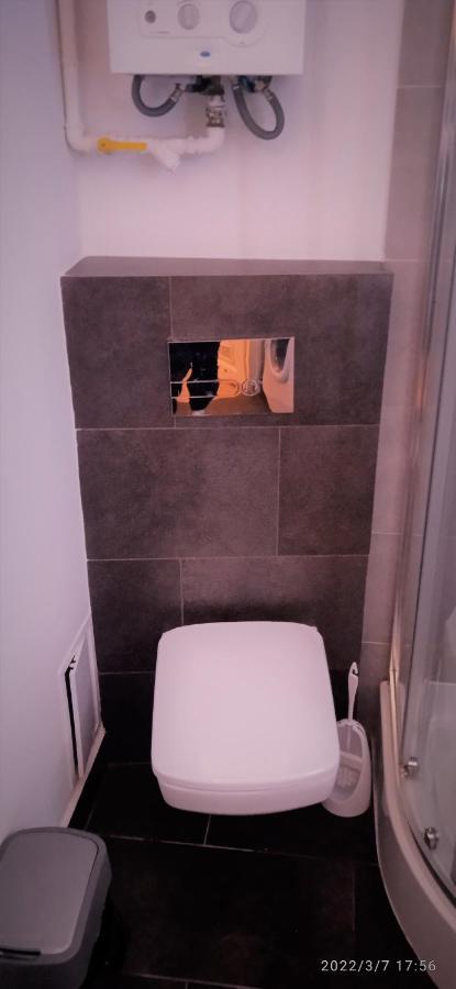 Florianska Newtown Apartment คราคูฟ ภายนอก รูปภาพ