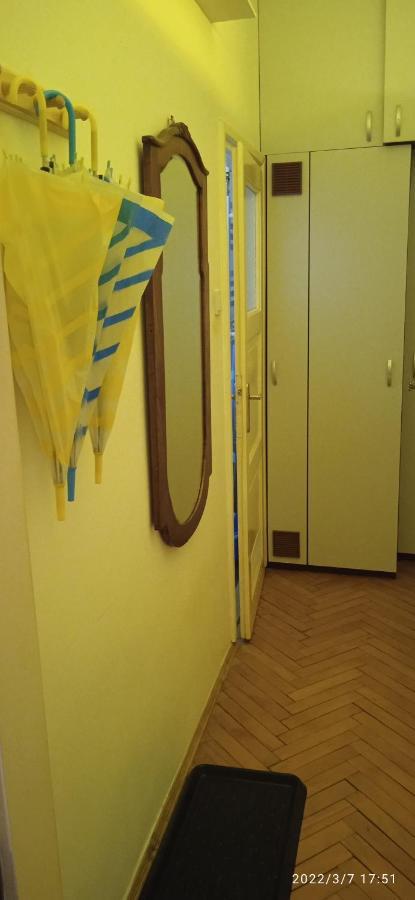 Florianska Newtown Apartment คราคูฟ ภายนอก รูปภาพ